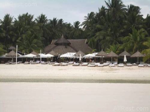 Fridays Boracay Resort 8